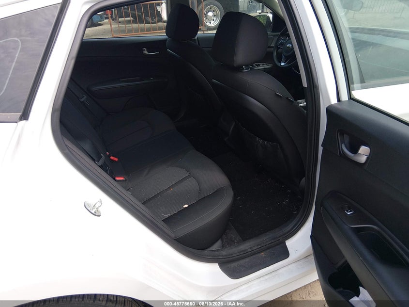 2017 KIA OPTIMA auction photo 8