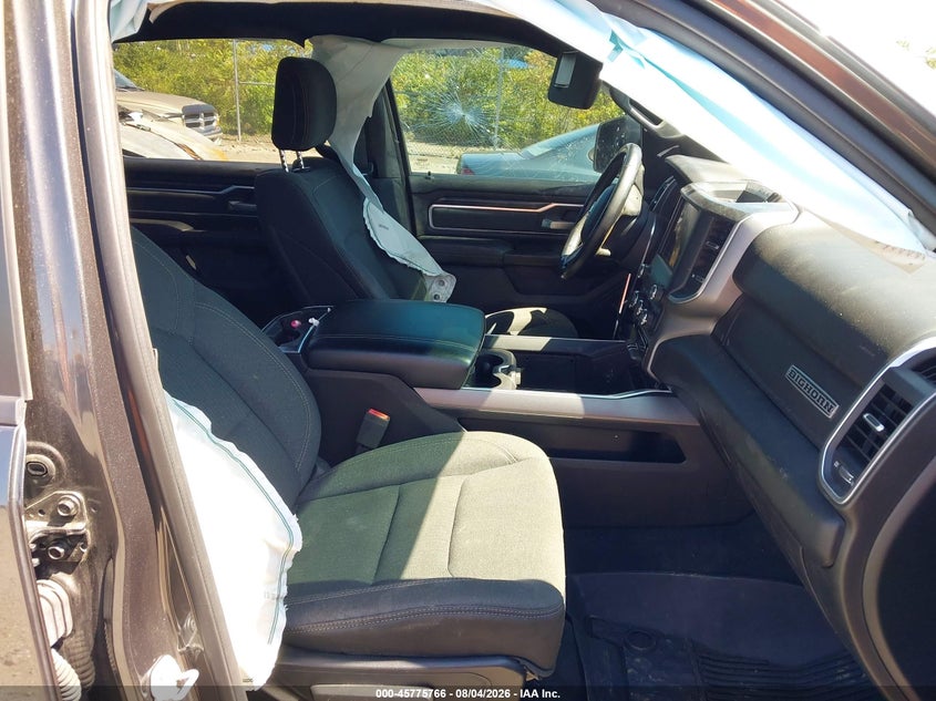 2019 RAM 1500 auction photo 5