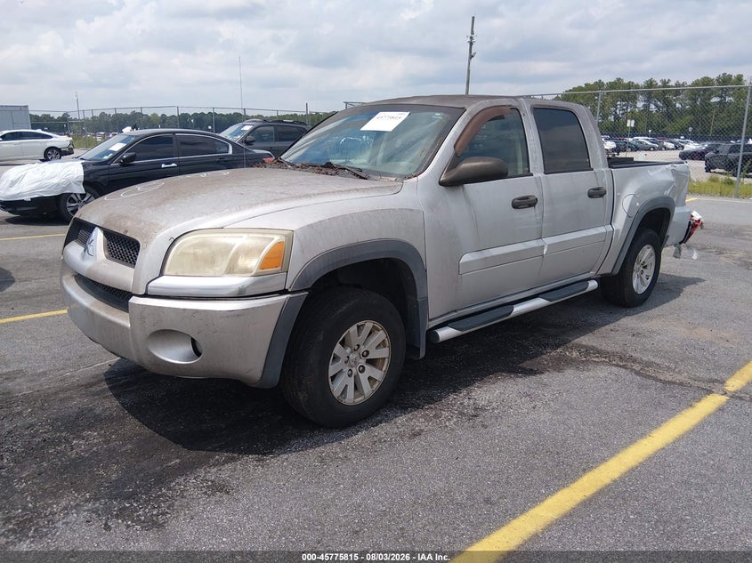 2006 MITSUBISHI RAIDER auction photo 2