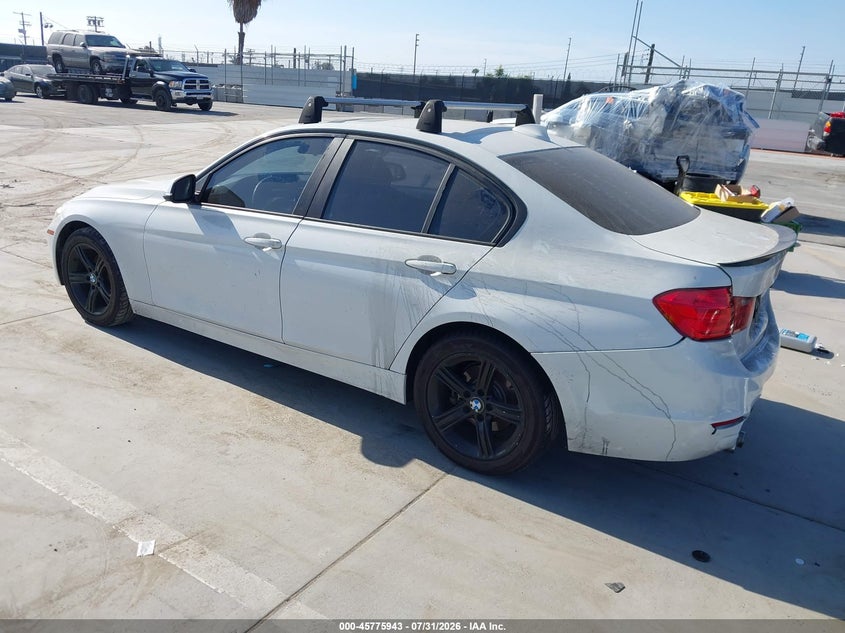 Vin: wba3c1c5xdf444231, lot: 46274723, bmw 328i 20133