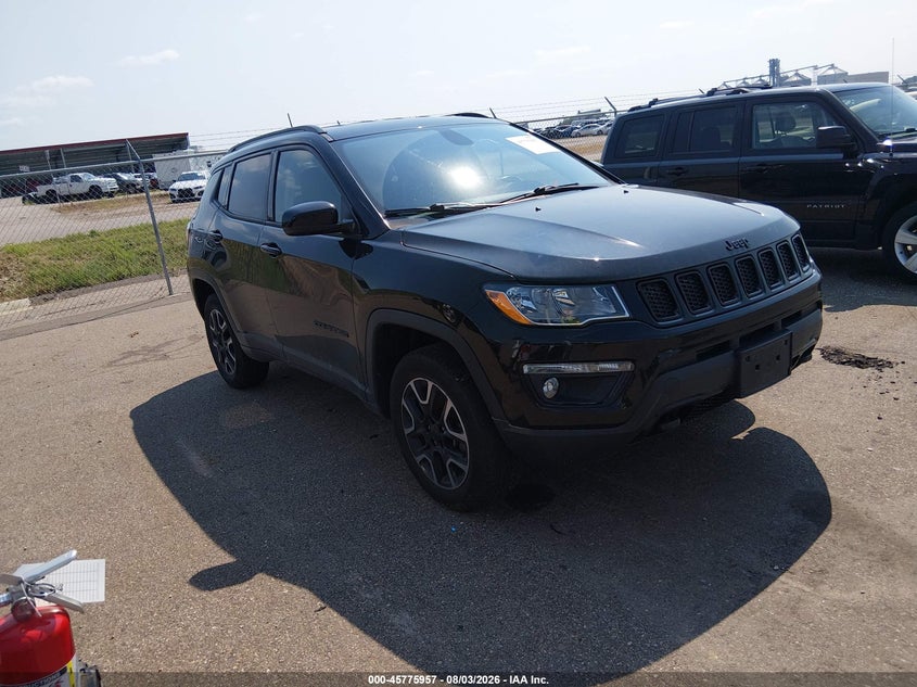Vin: 3c4njdab8kt689625, lot: 46274738, jeep compass upland edition 4x4 2019 img_1