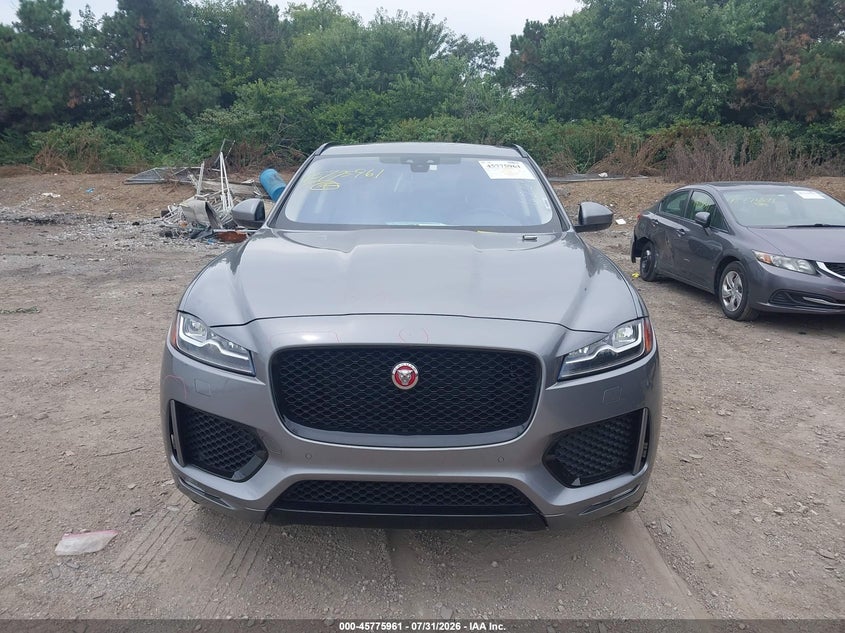 JAGUAR F-PACE - zdjecie 12