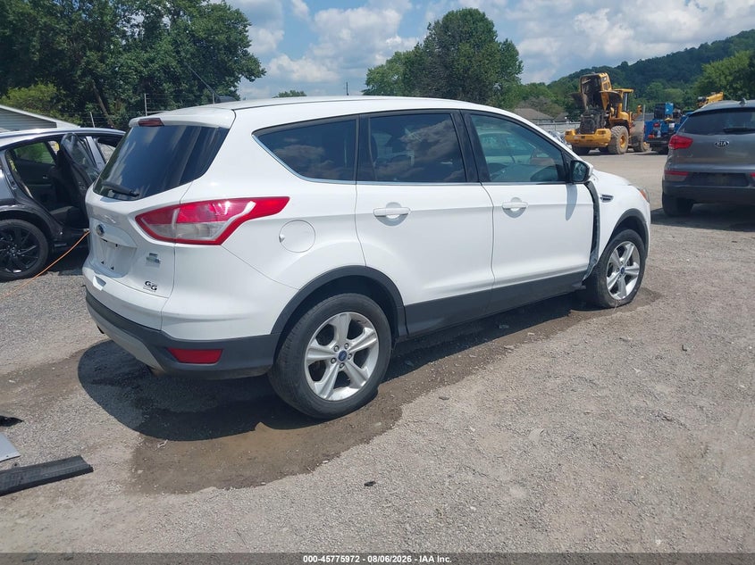 Vin: 1fmcu9gx3gua51063, lot: 46274752, ford escape se 20164