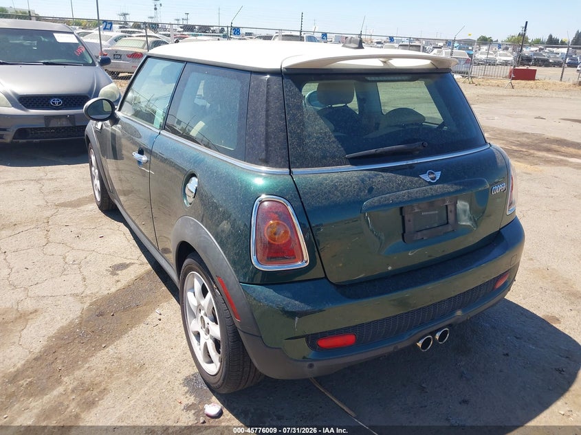 2010 MINI COOPER S auction photo 3