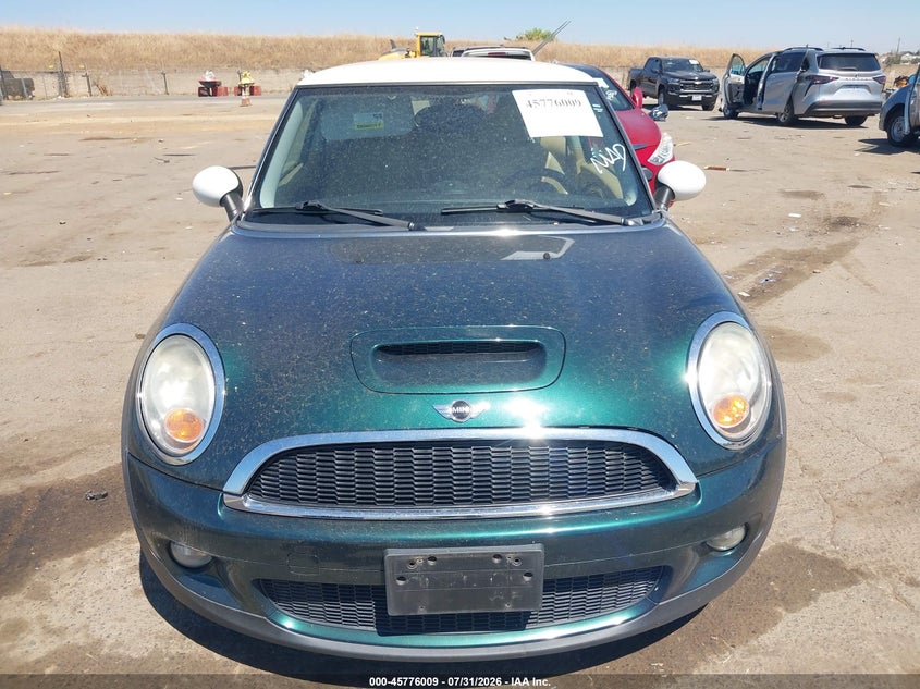 2010 MINI COOPER S auction photo 6