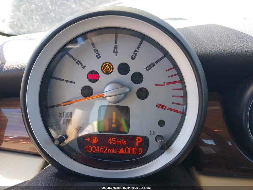 2010 MINI COOPER S auction photo 7