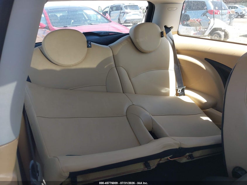 2010 MINI COOPER S auction photo 8