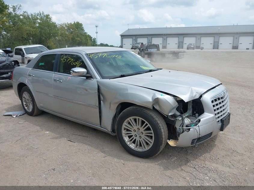 2010 CHRYSLER 300 auction photo 1