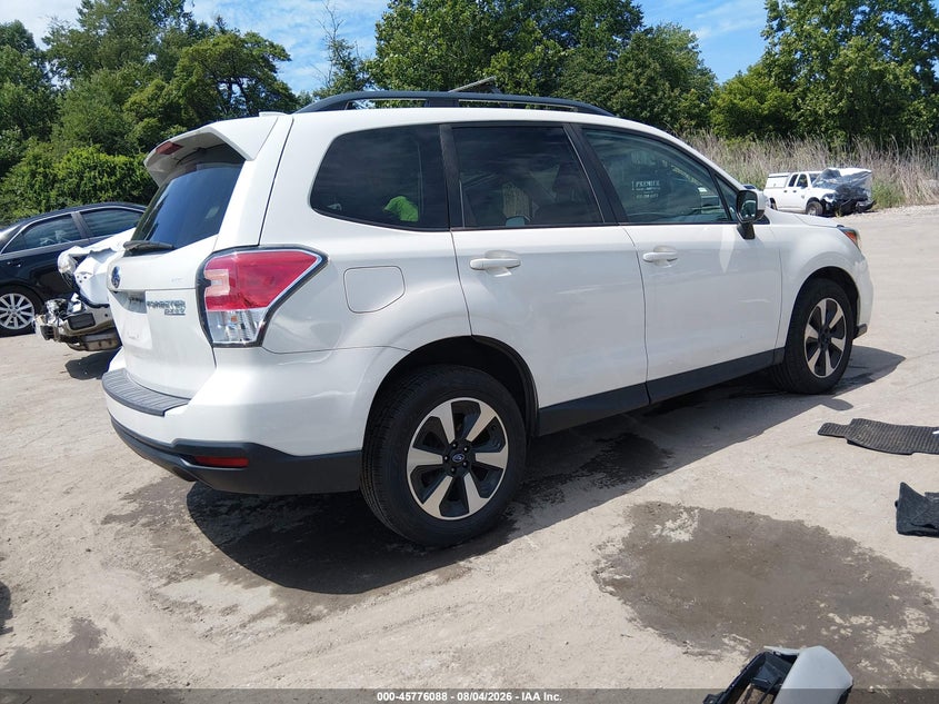 Vin: jf2sjaec3hh442655, lot: 46274868, subaru forester 2.5i premium 20174