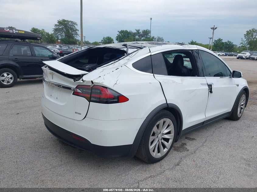 2016 TESLA MODEL X auction photo 4