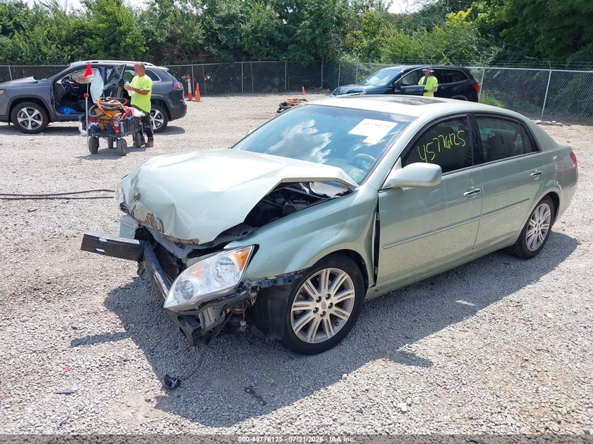 2008 TOYOTA AVALON auction photo 2