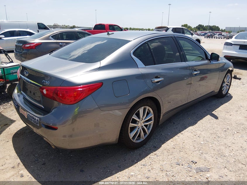 2015 INFINITI Q50 auction photo 4
