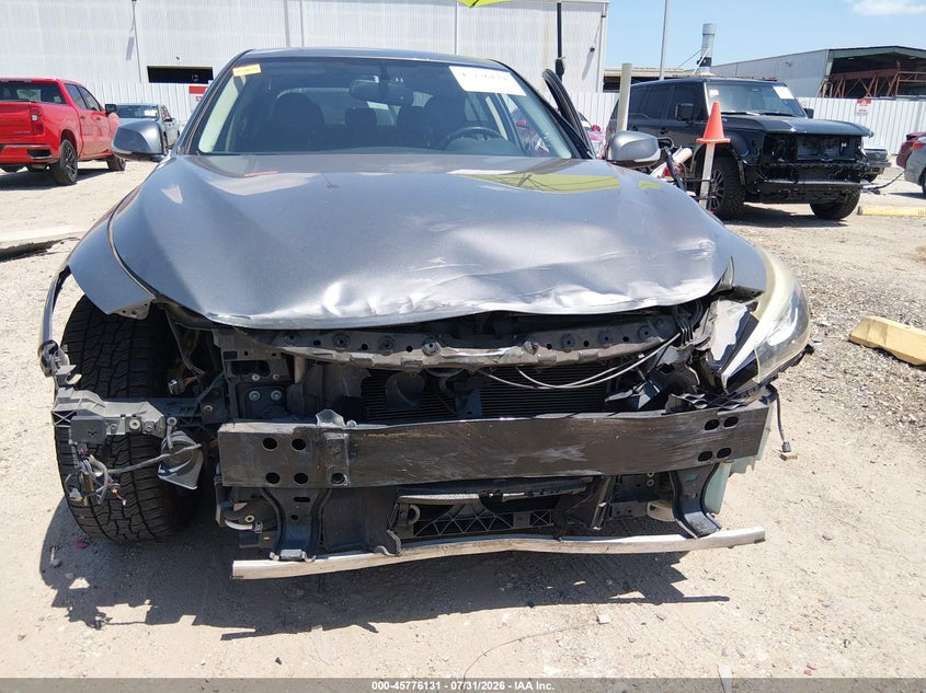 2015 INFINITI Q50 auction photo 6