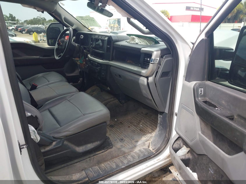 2024 FORD F-250 auction photo 5