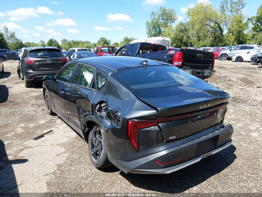 2025 KIA K4 auction photo 3