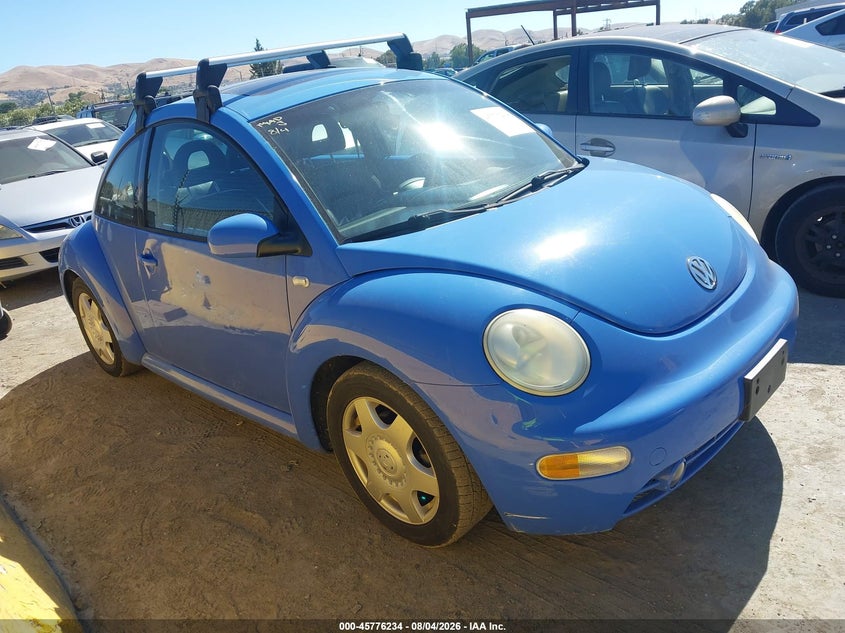 2001 VOLKSWAGEN NEW BEETLE auction photo 1