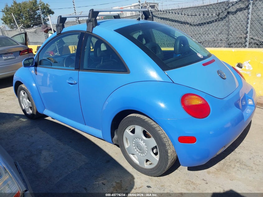 2001 VOLKSWAGEN NEW BEETLE auction photo 3