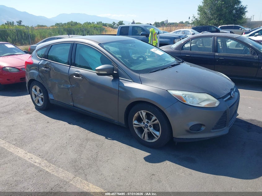 Vin: 1fadp3k24dl325547, lot: 46275276, ford focus se 2013 img_1