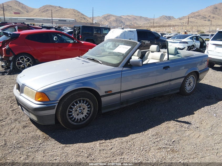 1995 BMW 325 auction photo 2