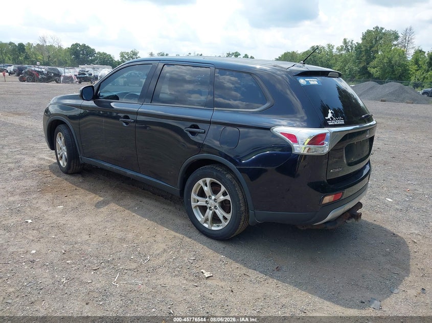 Vin: ja4az3a3xfz012059, lot: 46275324, mitsubishi outlander se 20153