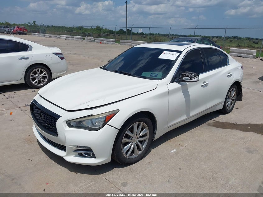 2015 INFINITI Q50 auction photo 2