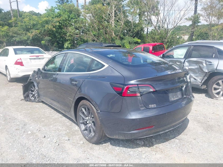 2018 TESLA MODEL 3 auction photo 3
