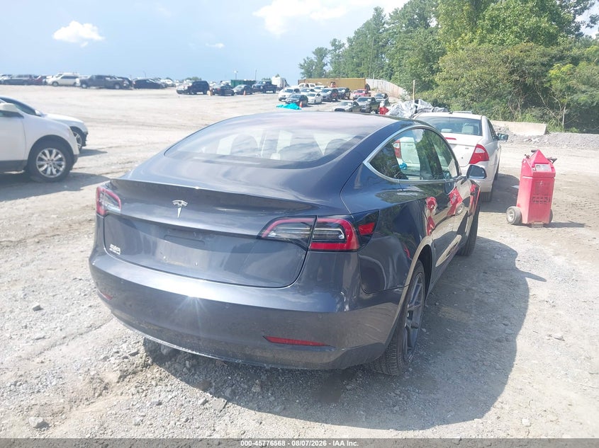 2018 TESLA MODEL 3 auction photo 4
