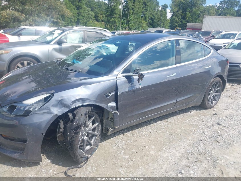 2018 TESLA MODEL 3 auction photo 6