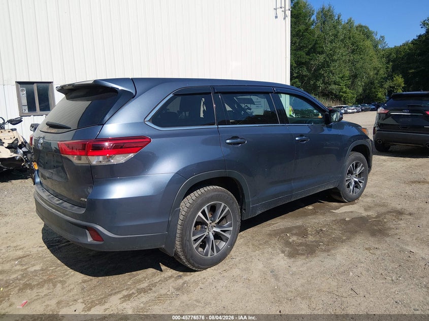 2018 TOYOTA HIGHLANDER auction photo 4