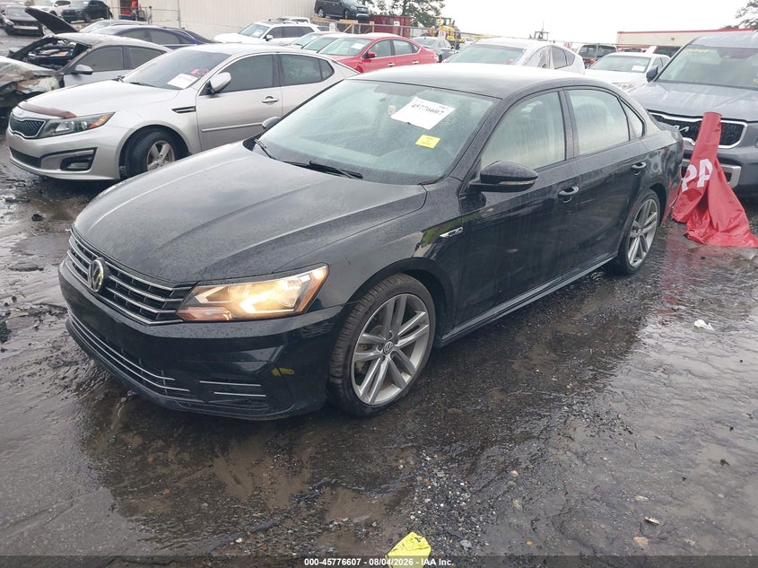 2018 VOLKSWAGEN PASSAT auction photo 2