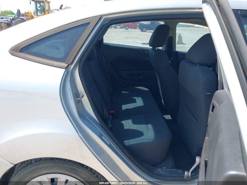 2014 FORD FIESTA auction photo 8