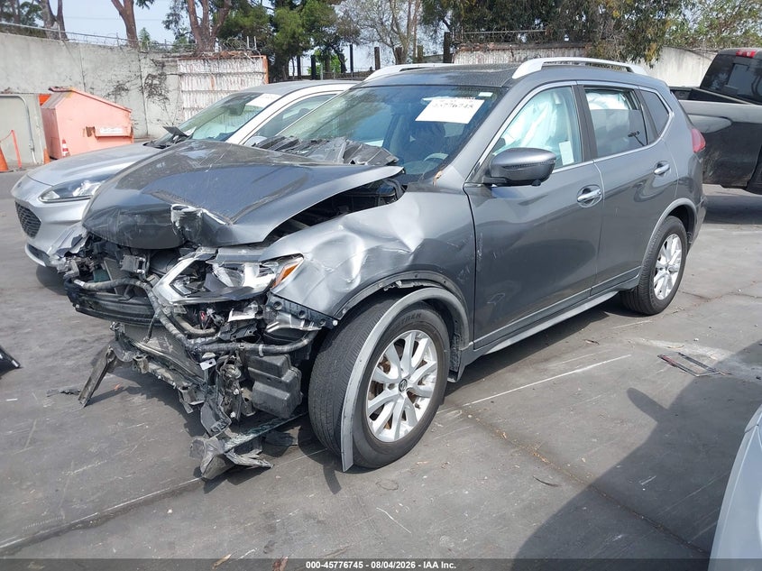 Vin: jn8at2mtxjw459860, lot: 46275525, nissan rogue sv 20182