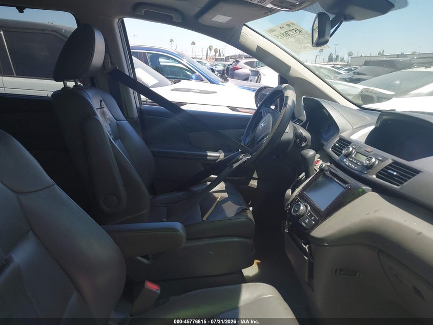 2016 HONDA ODYSSEY auction photo 5