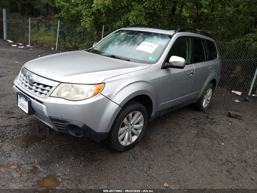 Vin: jf2shadc6ch463506, lot: 46275642, subaru forester 2.5x premium 20122