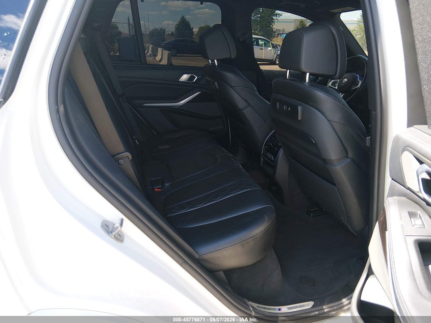 BMW X5 - zdjęcie 8