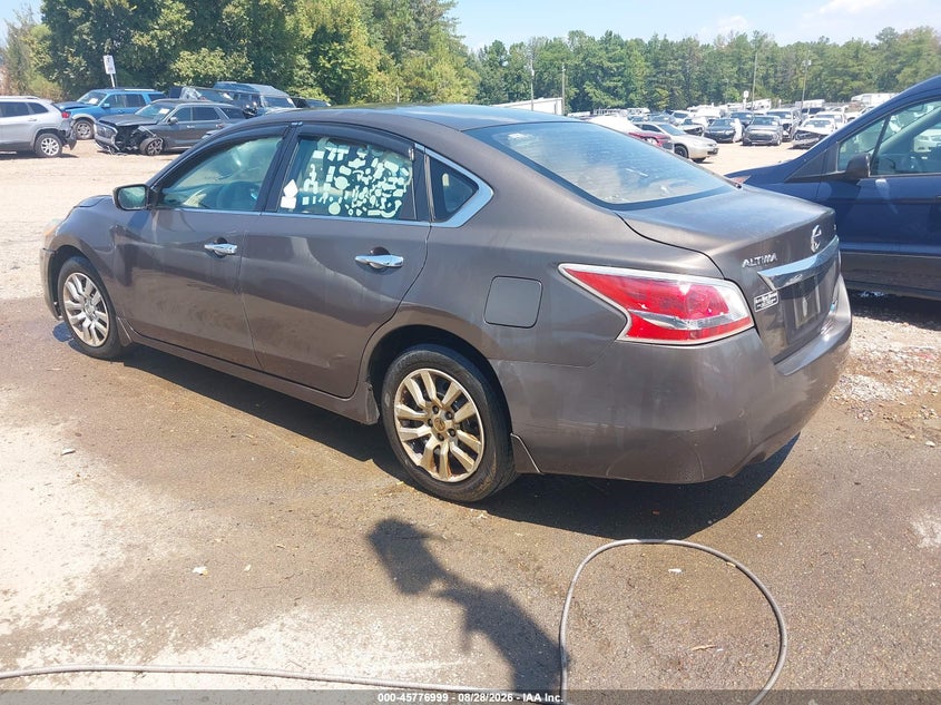 Vin: 1n4al3ap0en384483, lot: 46275779, nissan altima 2.5 s 20143