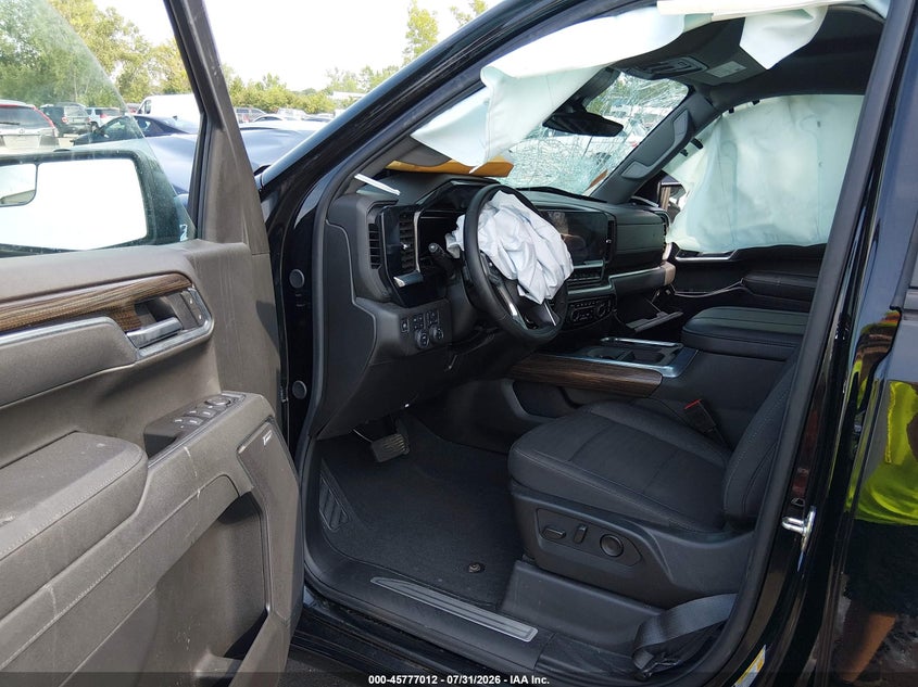 2025 CHEVROLET SILVERADO 1500 auction photo 5