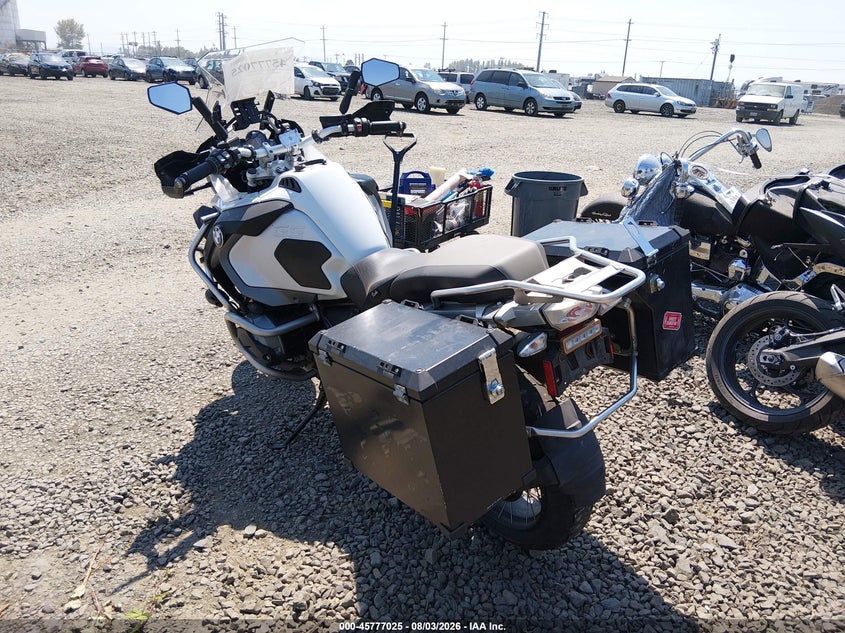 2017 BMW R1200 auction photo 3