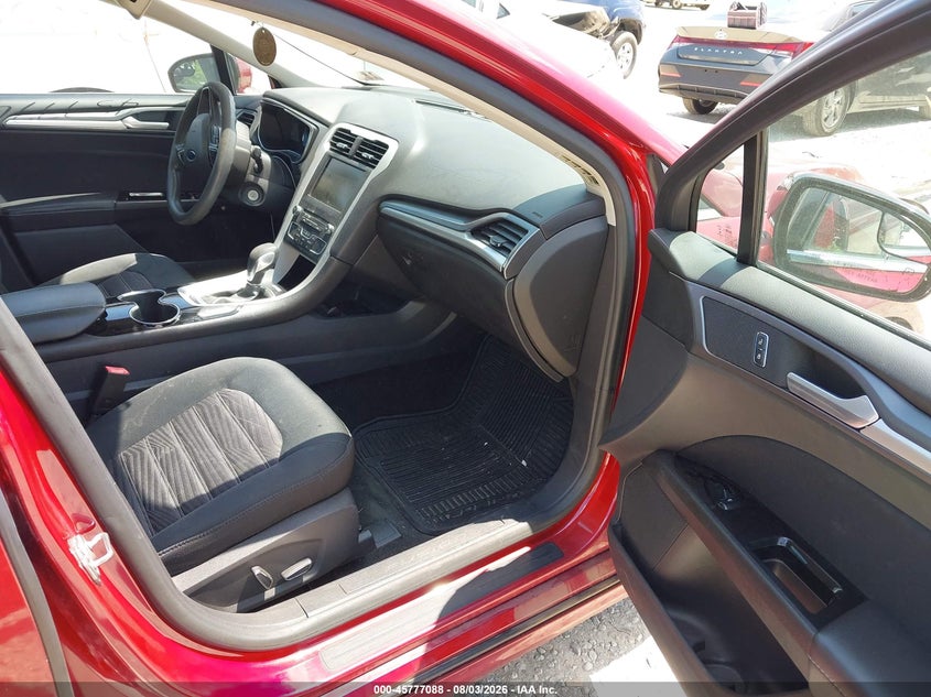 2016 FORD FUSION auction photo 5