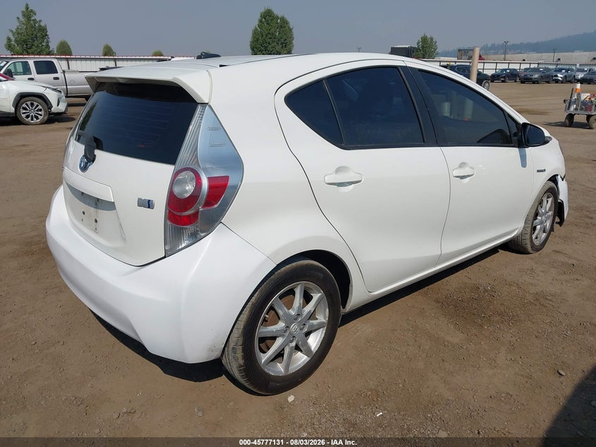 Vin: jtdkdtb37c1506204, lot: 46275911, toyota prius c four 20124