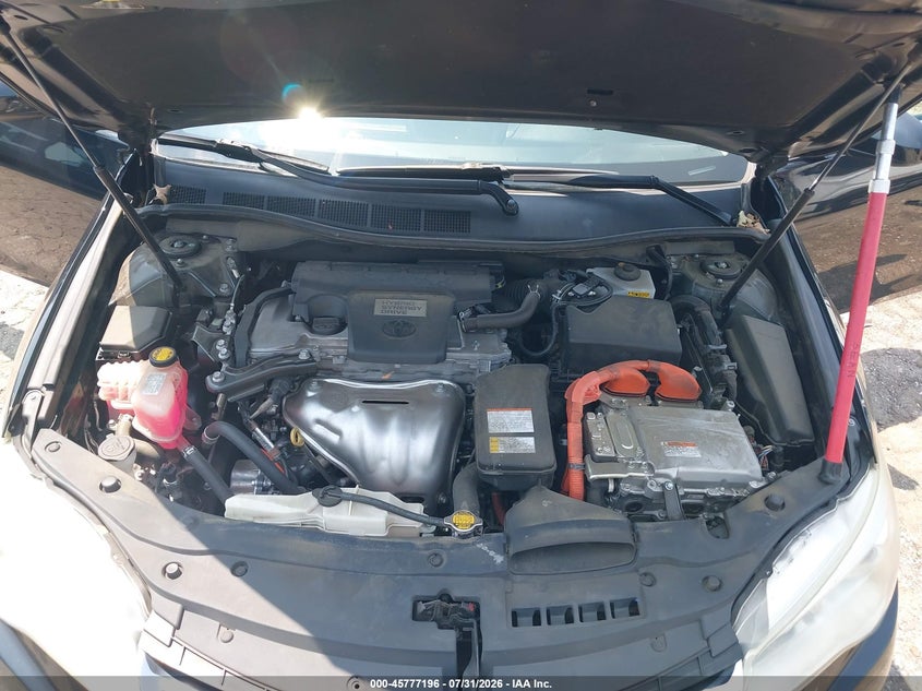 TOYOTA CAMRY HYBRID - zdjęcie 10