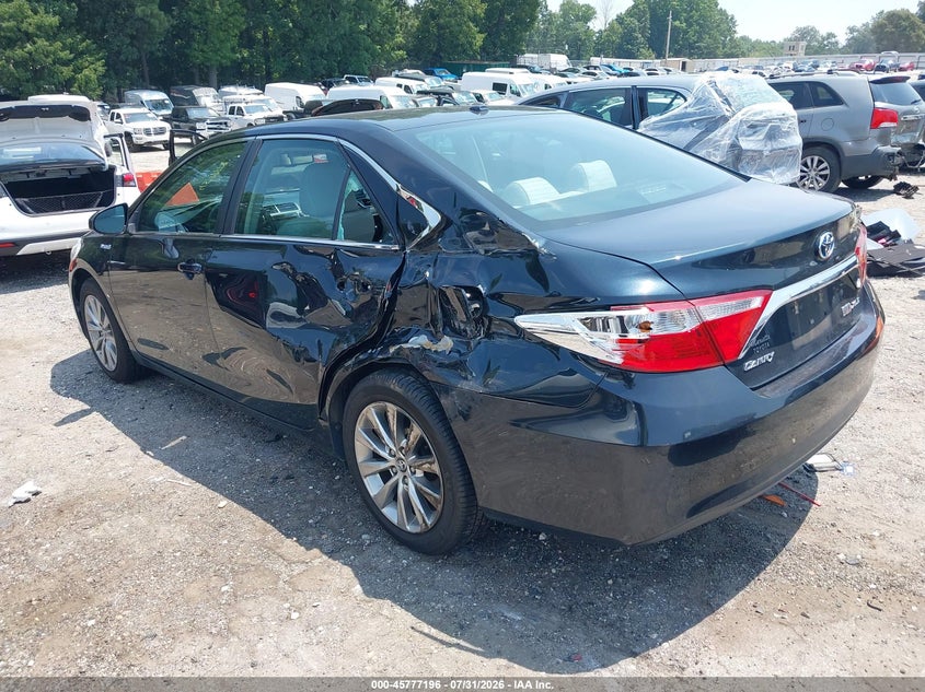 TOYOTA CAMRY HYBRID - zdjęcie 6