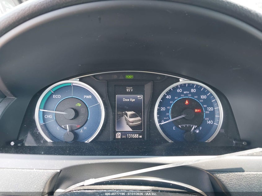 TOYOTA CAMRY HYBRID - zdjęcie 7