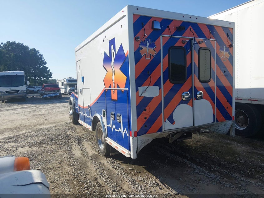 2023 FORD F-450 CHASSIS — zdjęcie 3