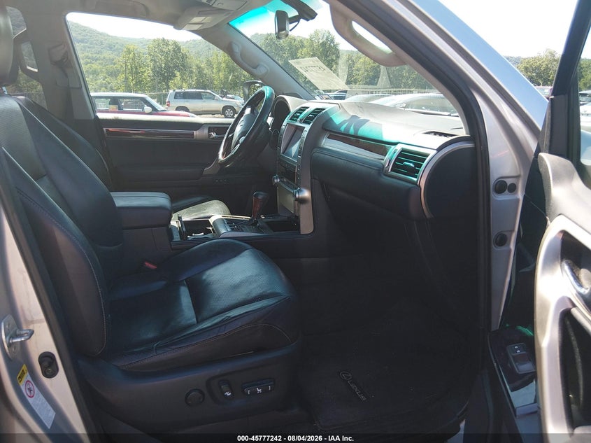 2010 LEXUS GX 460 auction photo 5