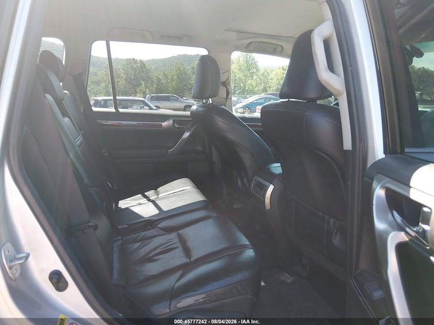 2010 LEXUS GX 460 auction photo 8
