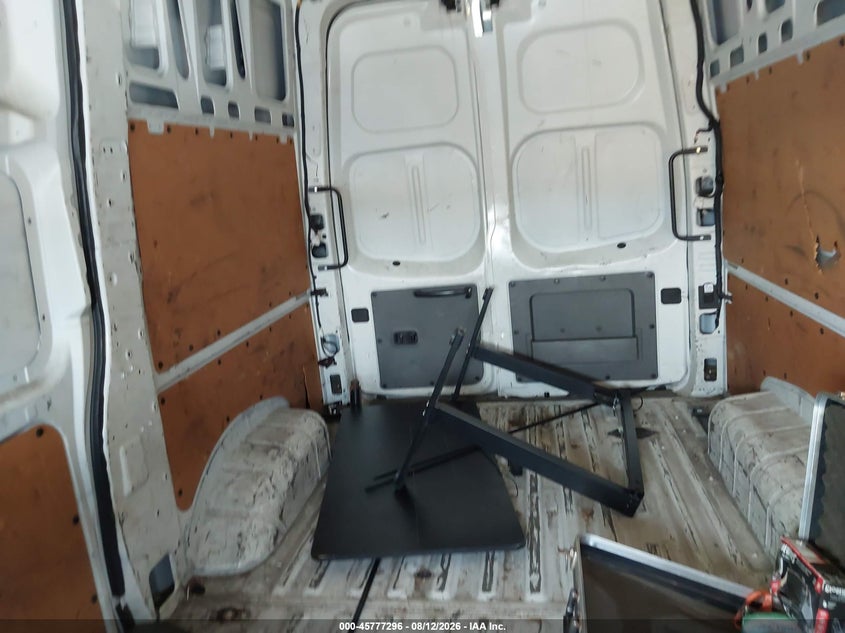 2016 NISSAN NV CARGO NV2500 HD auction photo 8