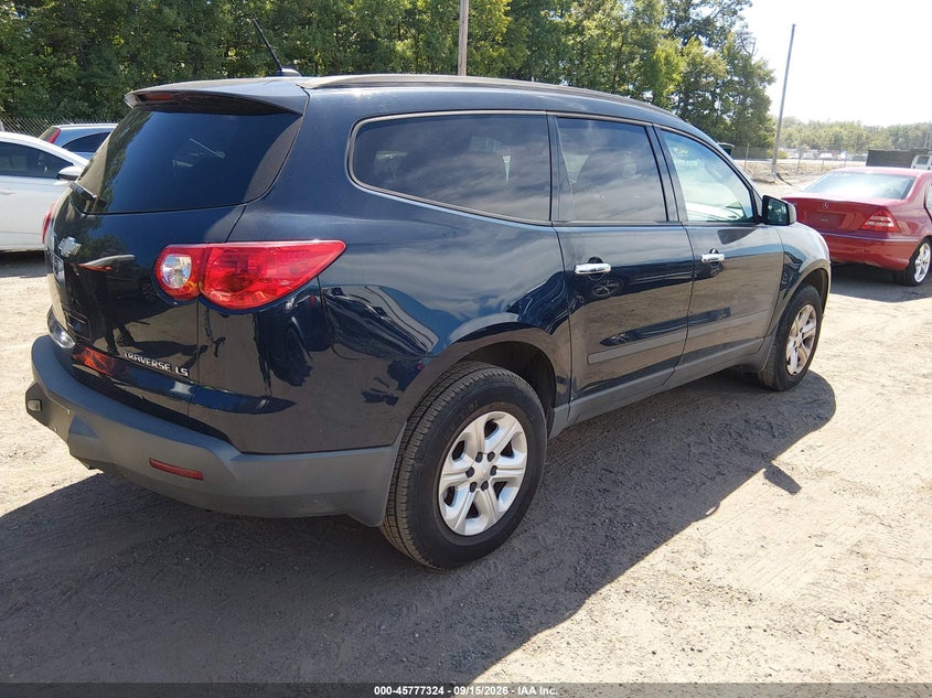 Vin: 1gnkrfed2cj330788, lot: 46276104, chevrolet traverse ls 20124