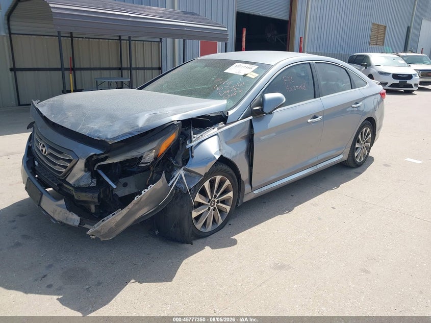 2015 HYUNDAI SONATA auction photo 2