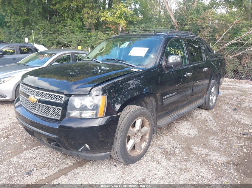 2012 CHEVROLET AVALANCHE auction photo 2
